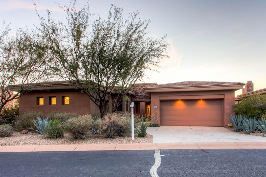 Sold! 10827 E La Junta